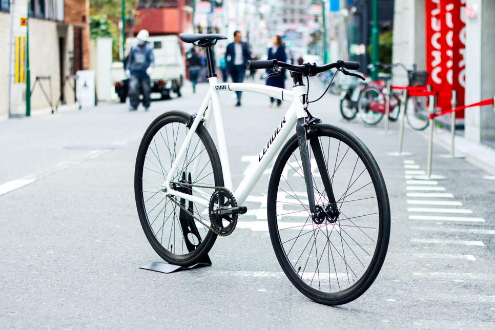 ピストバイク（オールホワイト） CURE WHITE in STOCK | ブローチャーズ - BROTURES ONLINE STORE