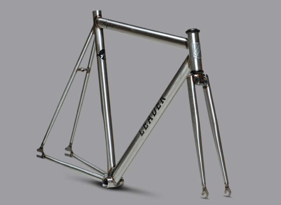 ANGELINOのオーダーを悩んでいるあなたへの指南書 | ブローチャーズ