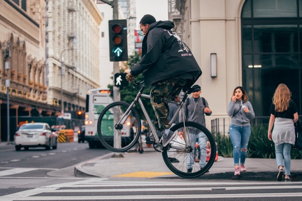 ANGELINO専用 NYC様 オールシルバーで映える一台を。ANGELINOカスタムバイクチェック