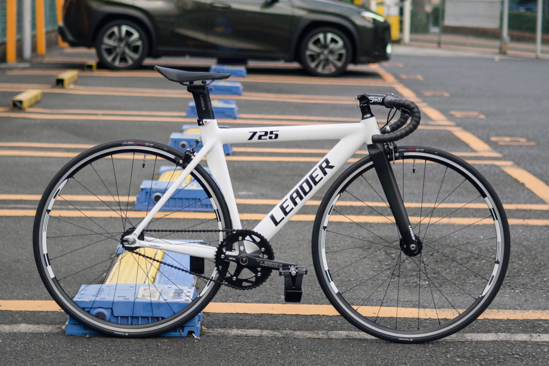 Fixed gear bikes are fun especially for beginners. | ããã¼ãã£ã¼ãº - BROTURES ONLINE STORE - ãã¹ããã¤ã¯é販