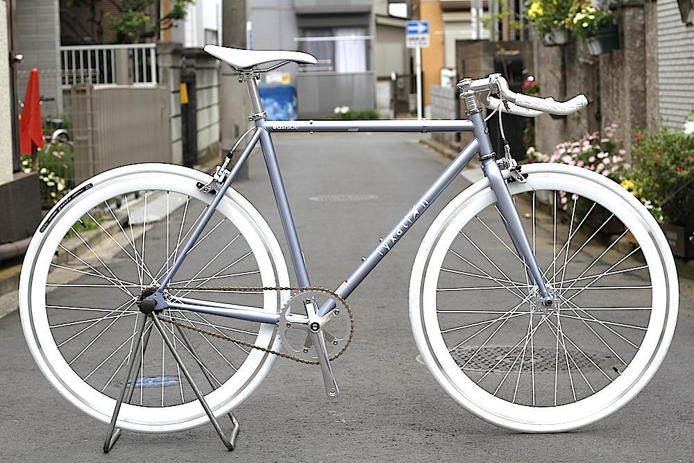 FYXATION EAST SIDE SILVER | ブローチャーズ - BROTURES ONLINE STORE 