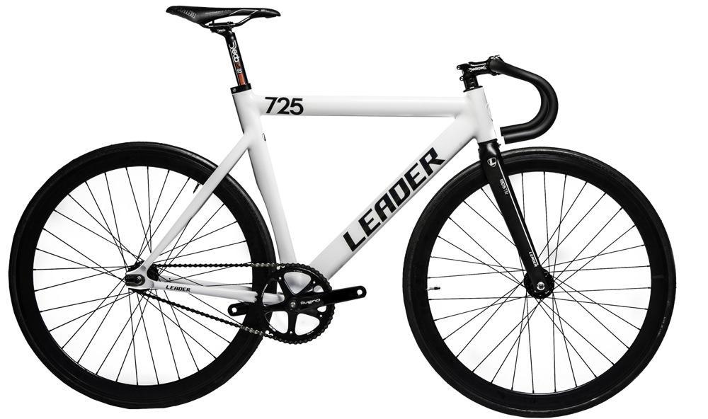 Leader 725 fixie store bike