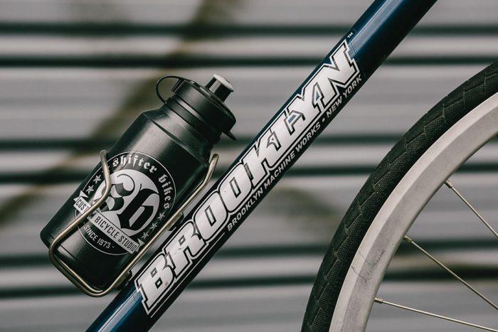 予約必須！V4の魅力とは？ | ブローチャーズ - BROTURES ONLINE STORE