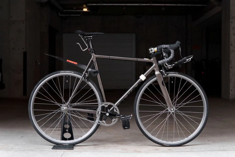 気持ちよく走れる季節に、差がつく一手。