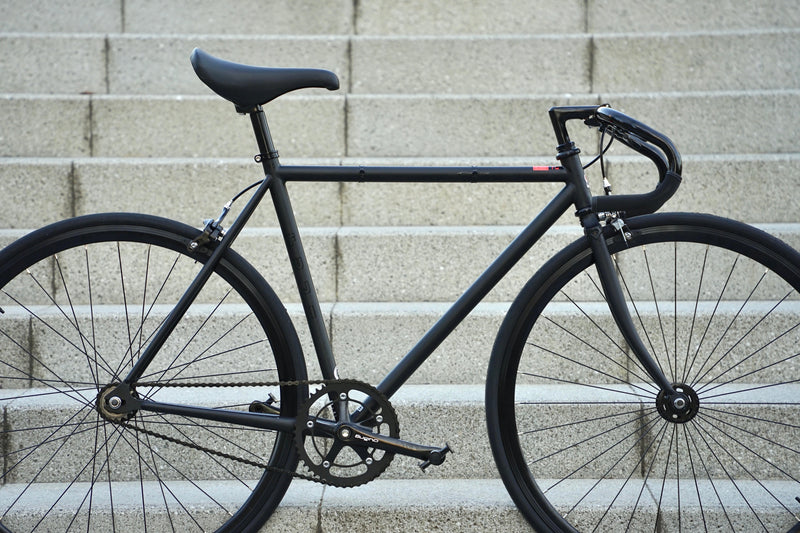 FUJI FEATHER が再入荷してます!!