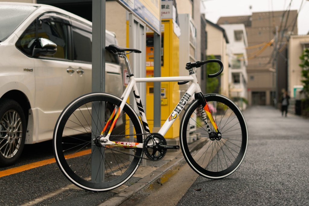 1日限定価格早い者勝ち！Bianchi × PEUGEOT ピストバイク 1日限定価格早い者勝ち！Bianchi × PEUGEOT ピストバイク 大幅値下げ早い者