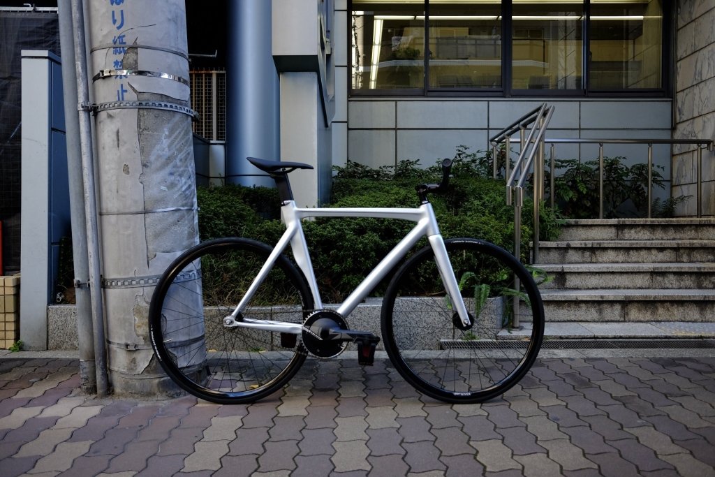 MONARCH 限定カラー　ホワイトシルバー DSCF1048-2215336.jpg?v=1759566779