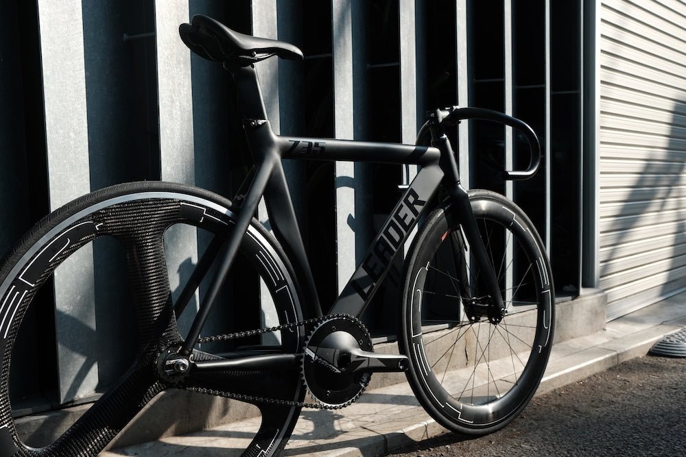 LEADER BIKEといったら、735TR！！ | ブローチャーズ - BROTURES