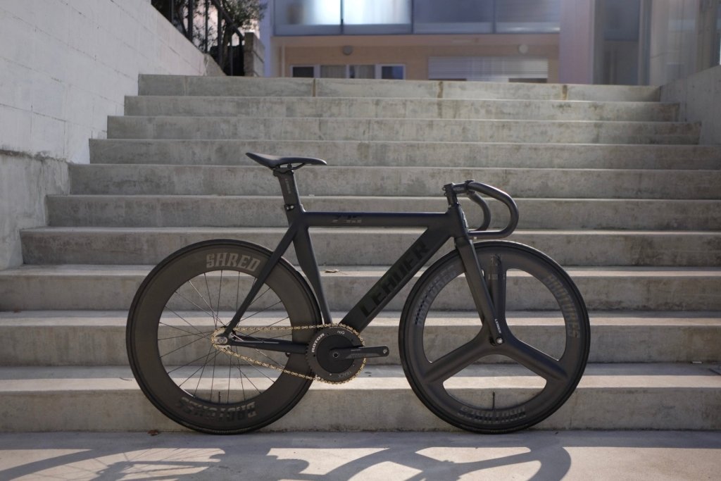 リーダーピスト 正にKING OF KING | ブローチャーズ - BROTURES ONLINE STORE - ピスト