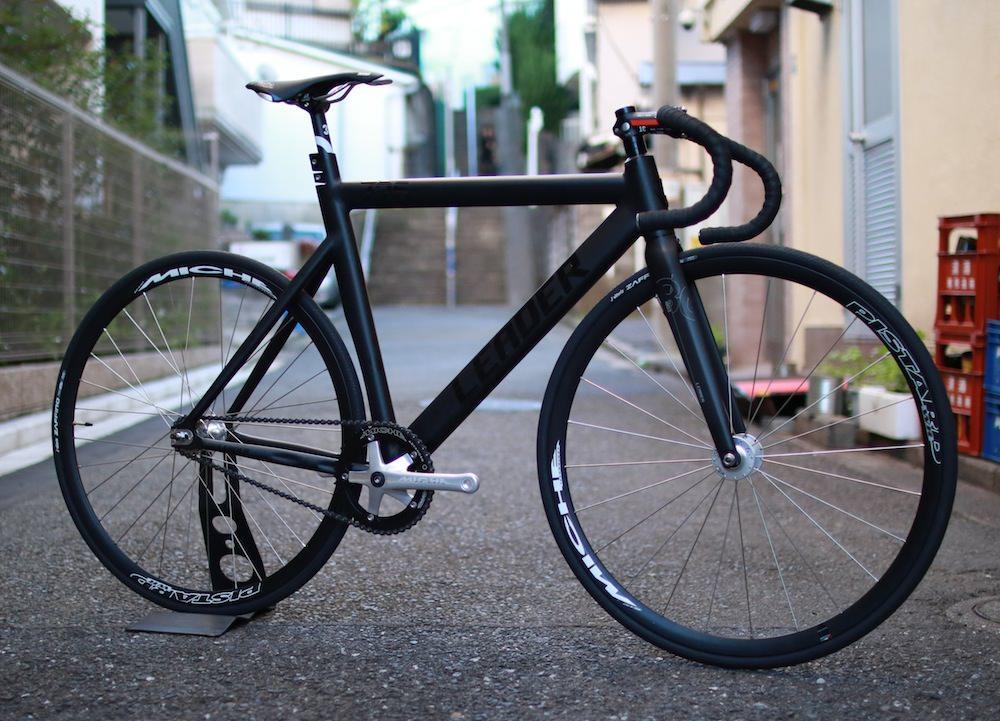 LEADER BIKES 725TR Old Type Full Custom Bike! | ブローチャーズ