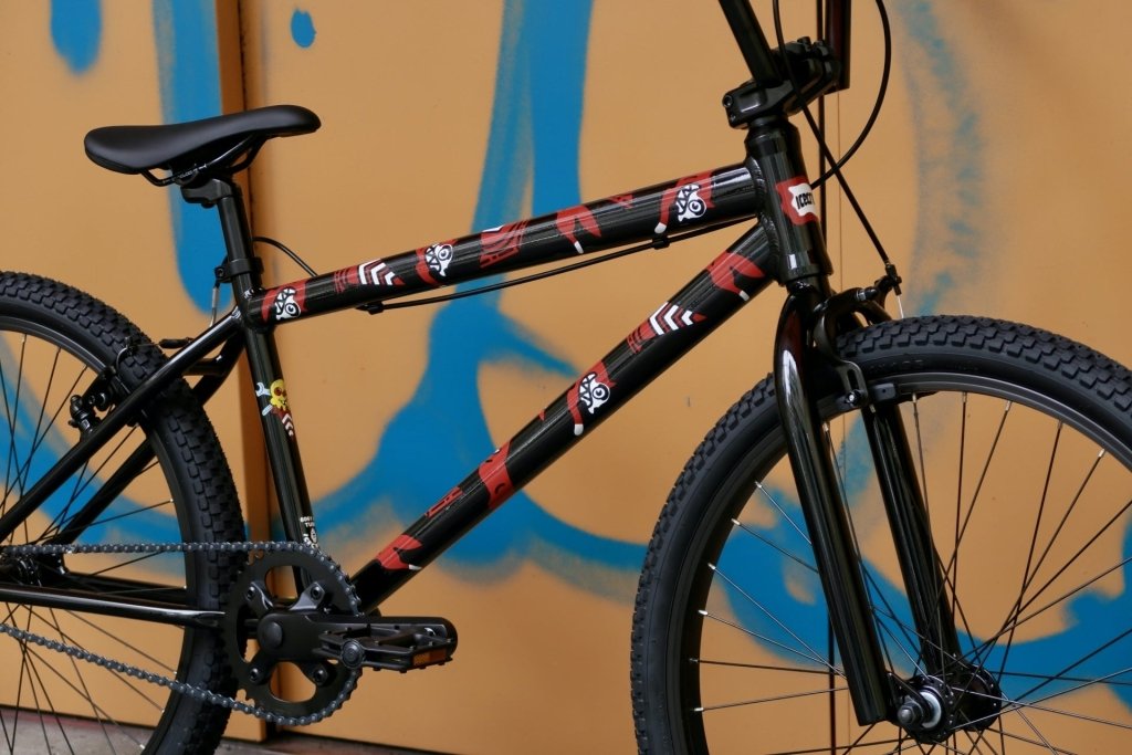 スターチーム ビーニー ピンク ストリート スケボー スターチーム ビーニー ピンク ストリート スケボー スケート