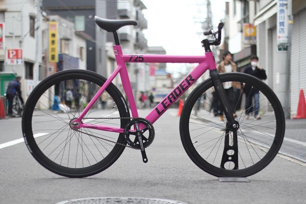LEADER BIKES 725 クランク LEADER BIKES 725TR Complete Bike!! 春らしいカラーです