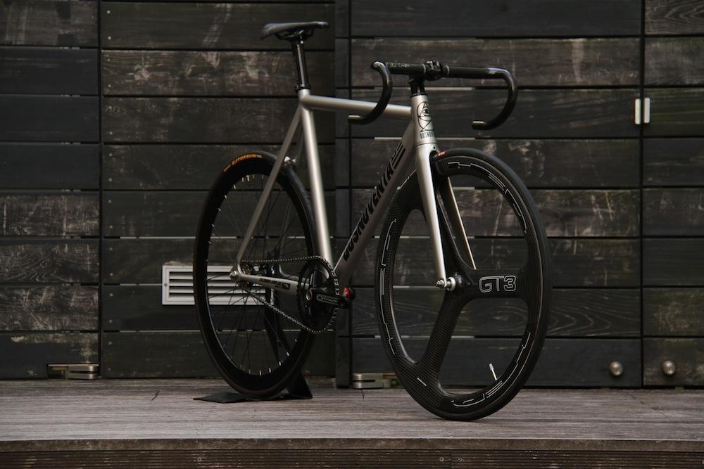 DOSNOVENTA DETROIT2.0 /GT-3 CUSTOM | ブローチャーズ - BROTURES ONLINE STORE -  ピストバイク通販