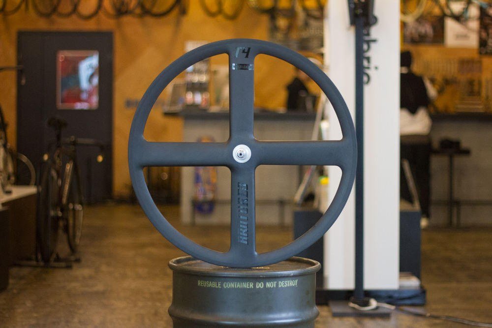 BROTURES T4 CARBON WHEEL. | ブローチャーズ - BROTURES ONLINE STORE