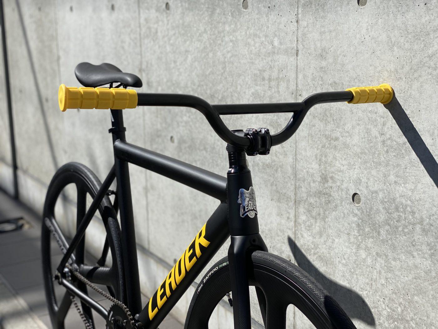 Black and yellow online fixie