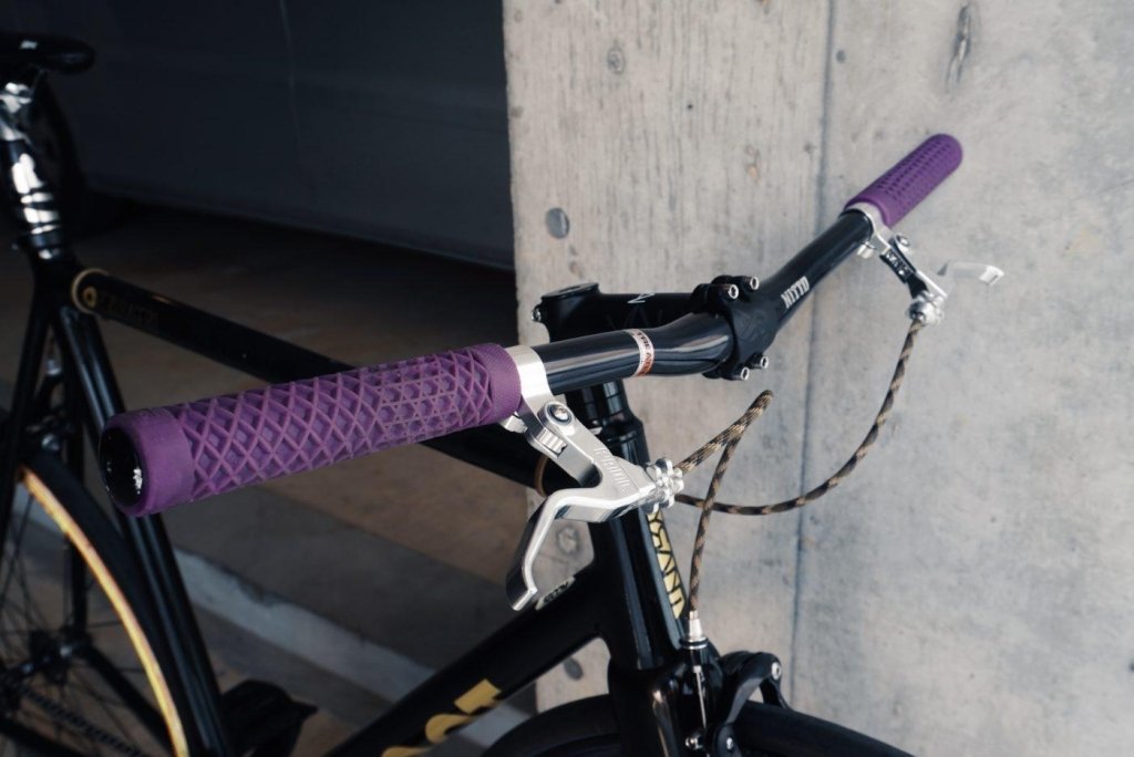 至高のブレーキレバー入荷してます。 | ブローチャーズ - BROTURES