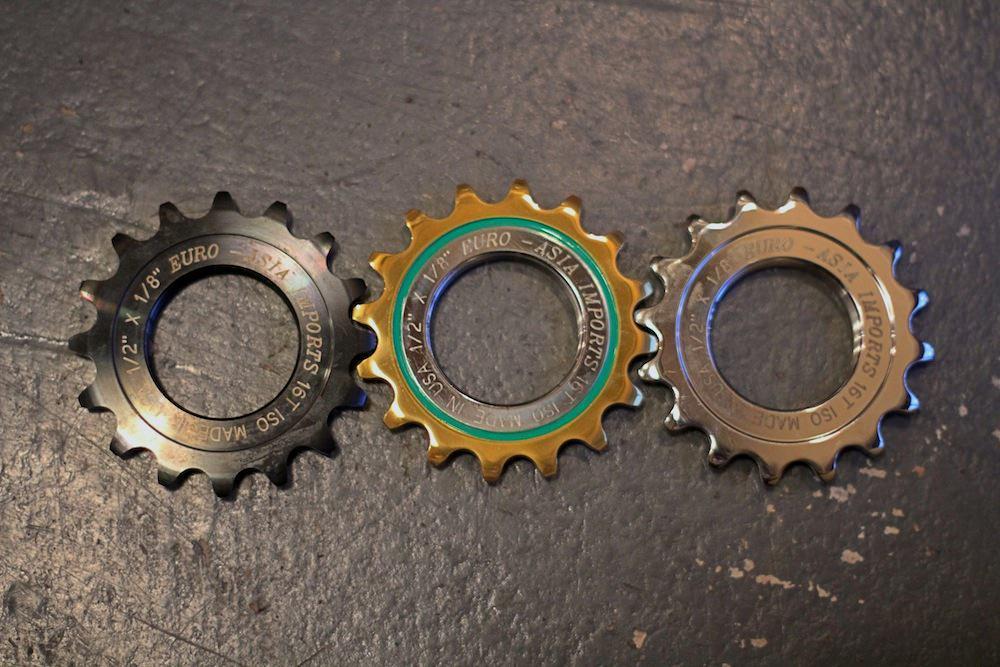 EURO ASIA IMPORTS TRACK COG IN STOCK. | ブローチャーズ - BROTURES