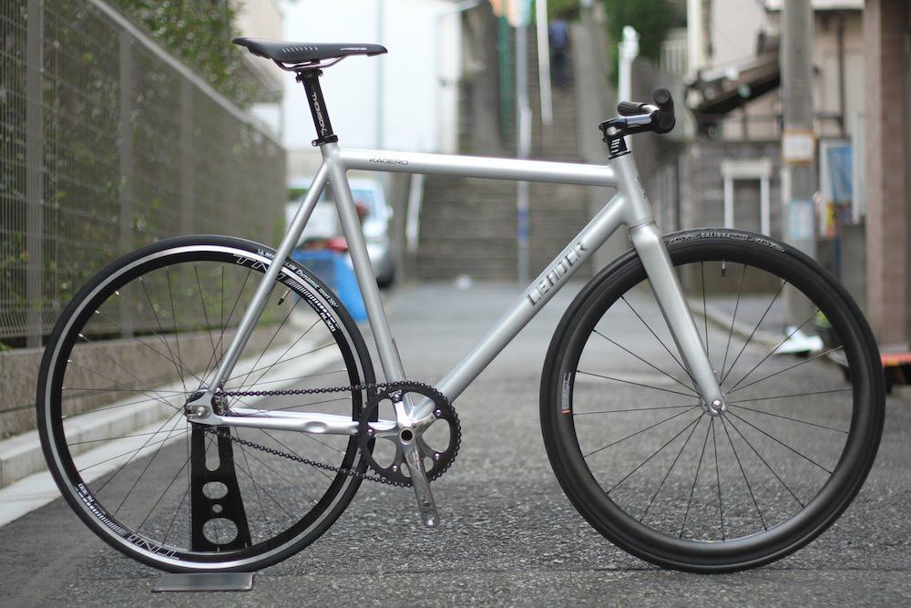 Leader Bikes Kagero Custom. | ブローチャーズ - BROTURES ONLINE 