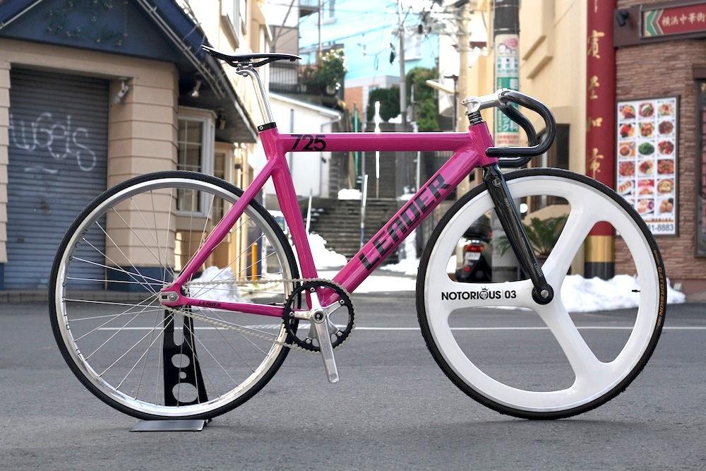 Leader Bike 725TR x BLB Custom | ブローチャーズ - BROTURES ONLINE 