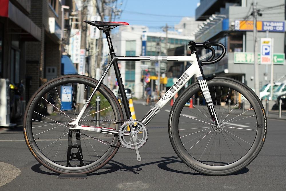 Cinelli Mash Parallax ピストバイク Cinelli x MASH PARALLAX HIGH SPEC CUSTOM!! | ブローチャーズ