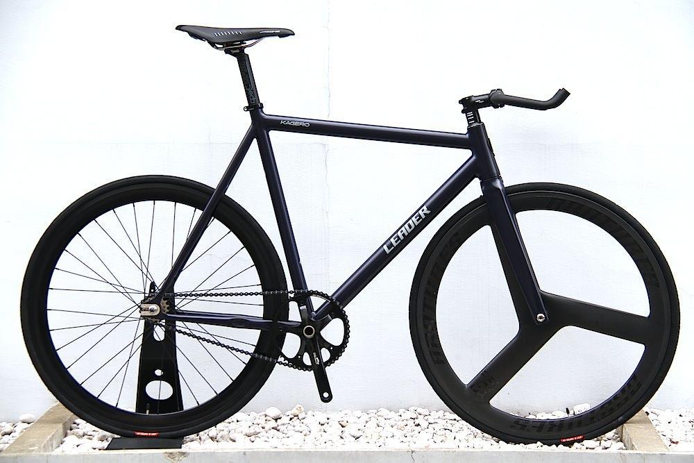 LEADER BIKESオーダーメイド塗装の 