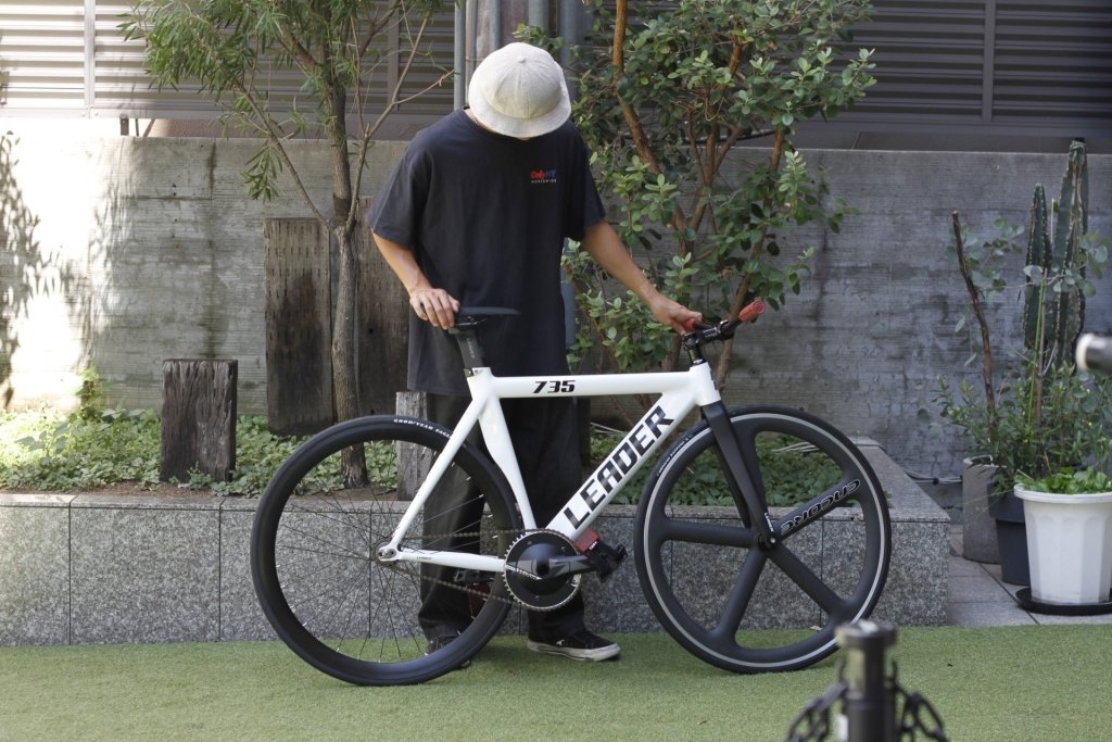 バトンホイール 516sqxnLuKL.jpg_BO30,255,255,