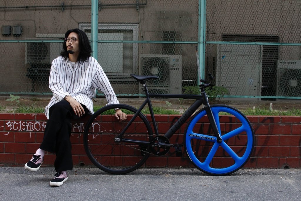 MG_1581-7150386.jpg?v=1759567573