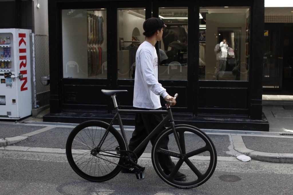 MG_1671-4352385.jpg?v=1759567504