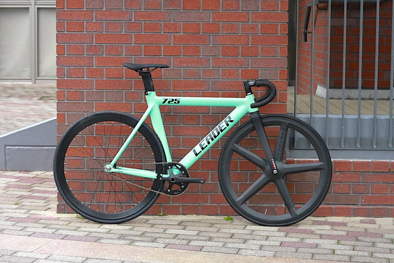 725TR