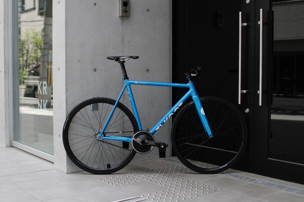 バラ完で自分だけの一台を。 | ブローチャーズ - BROTURES ONLINE