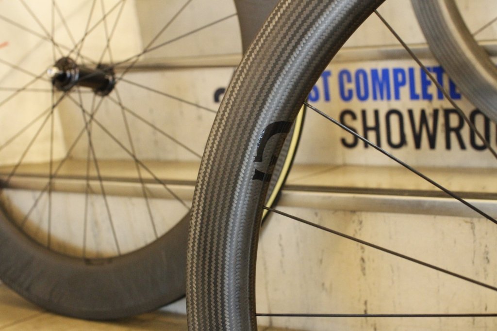 BROSAKA Fリム使ったストックホイールあるって！？ | ブロー