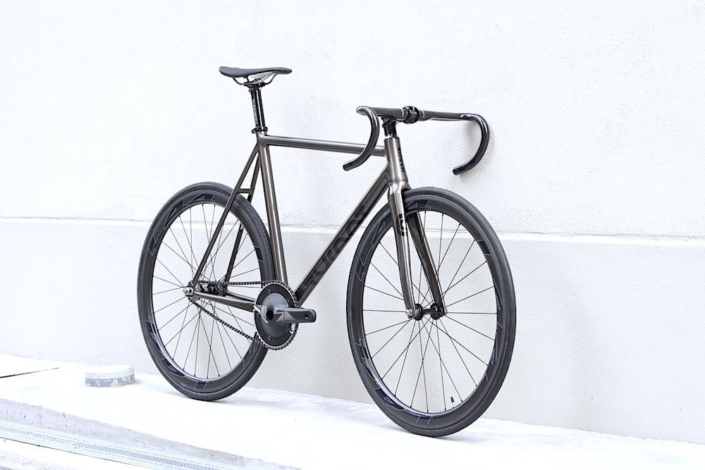 いよいよ始動！TYRANT BIKES ”NEW KAGERO