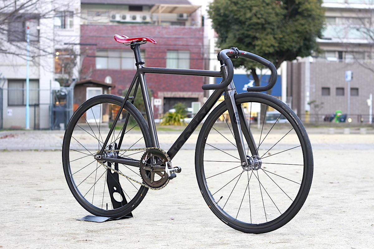 乗り手だけがわかればいい、孤高で至高のKAGEROカスタムバイク