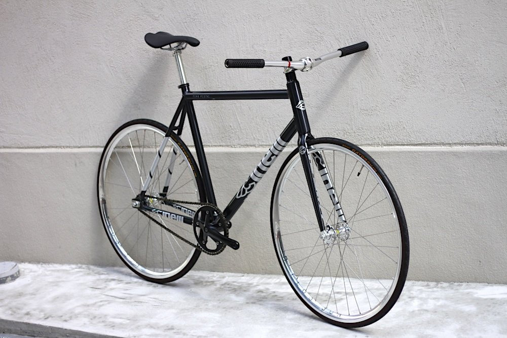 チネリ ティポピスタをシルバーパーツでカスタム！CINELLI TIPO