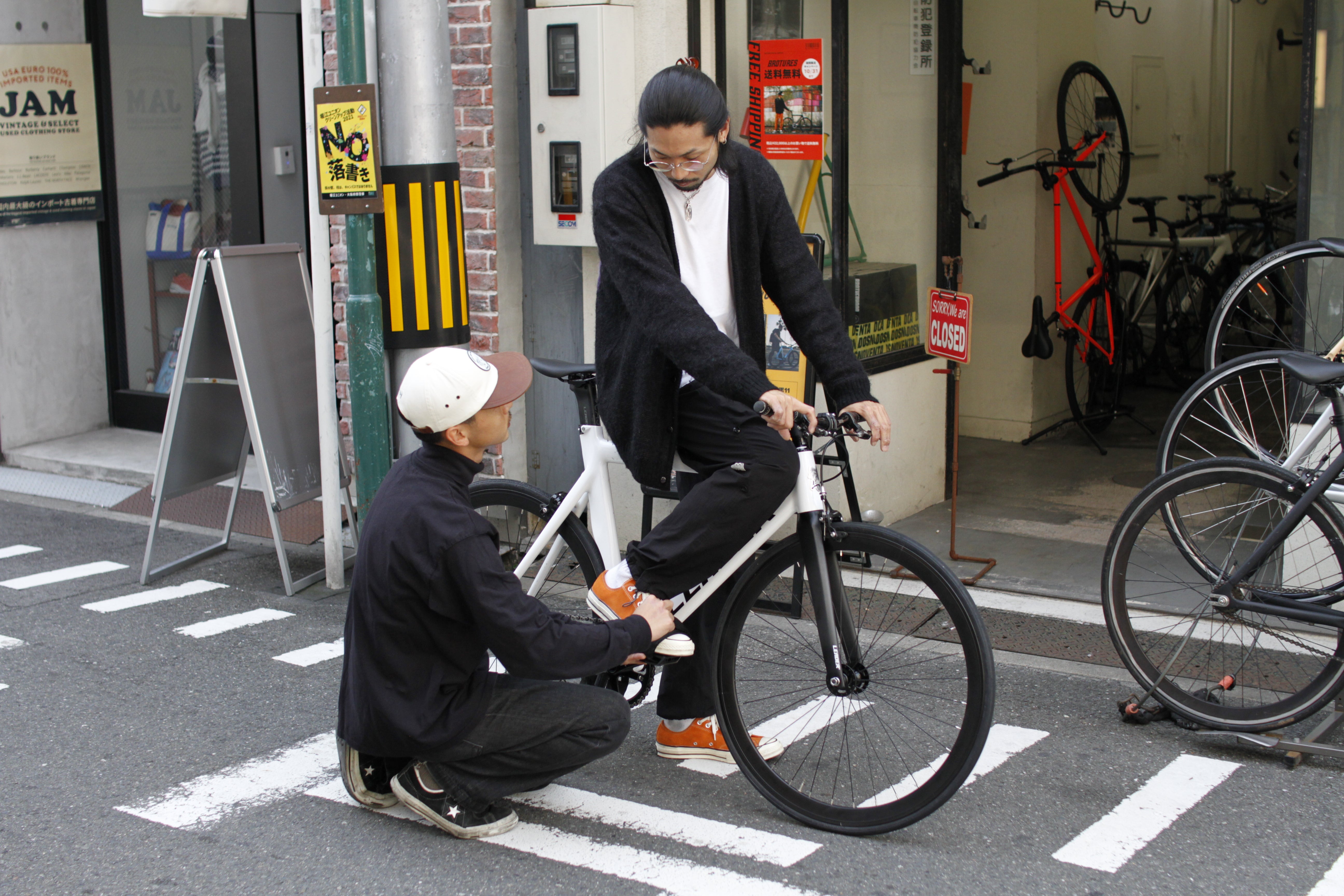 せっかくなら今日乗って帰りたい人へ。~BROSAKA 即日納車INFO~ | ブローチャーズ - BROTURES ONLINE STORE -  ピストバイク通販