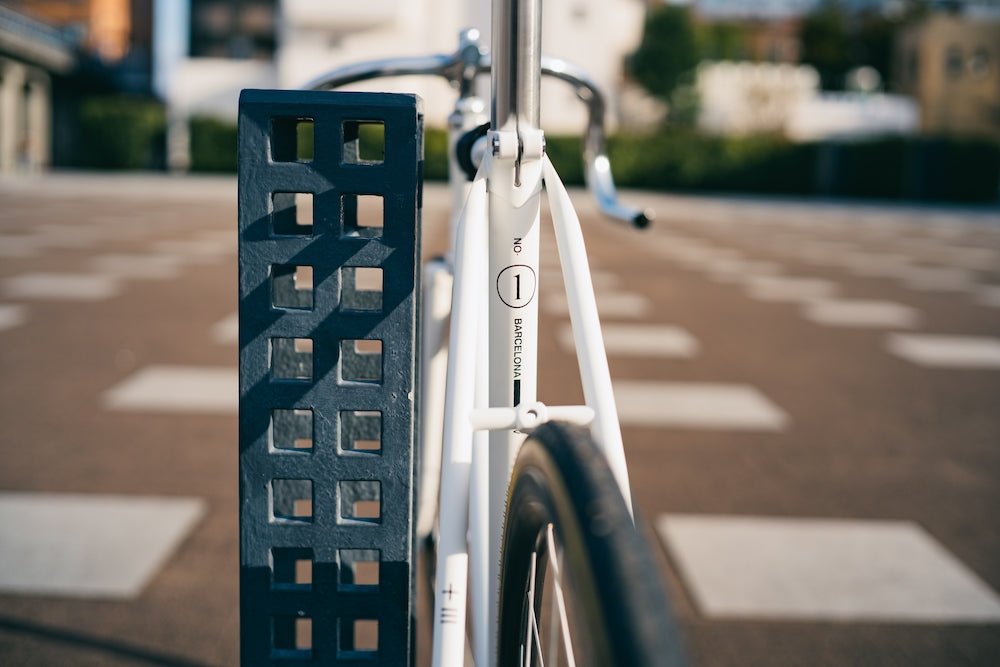 この冬乗り換えたいフレーム。素材別2選。 | ブローチャーズ