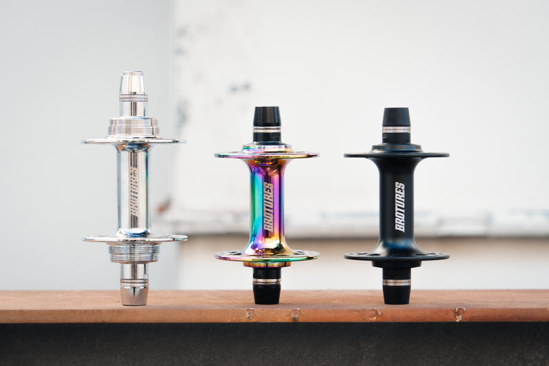By BROTURESトラックハブ再入荷!限定カラーも新登場。