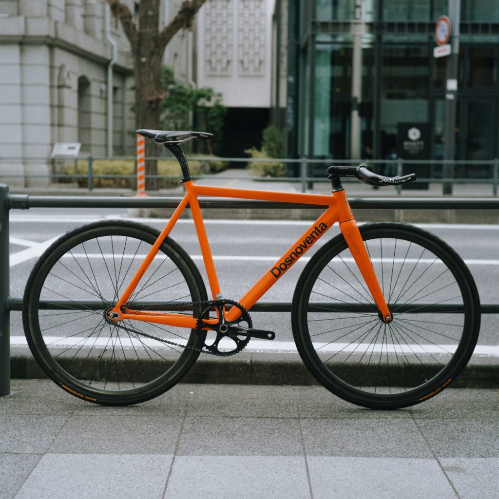 ストリートに最適化したDOSNOVENTA。 | ブローチャーズ - BROTURES