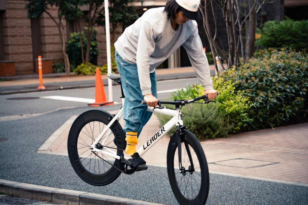 よく学び、よく遊べ。 | ブローチャーズ - BROTURES ONLINE STORE