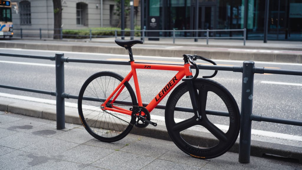 NKS08279-7478547.jpg?v=1759568787