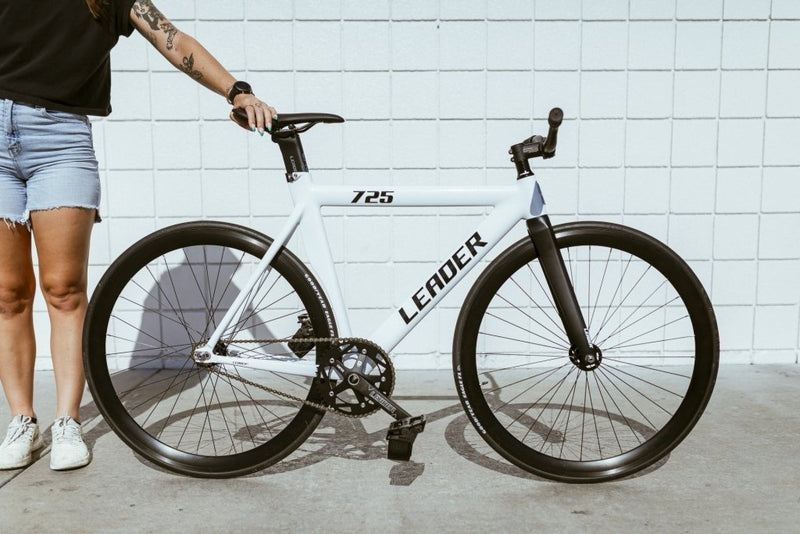 街でよく見かける”LEADER BIKES