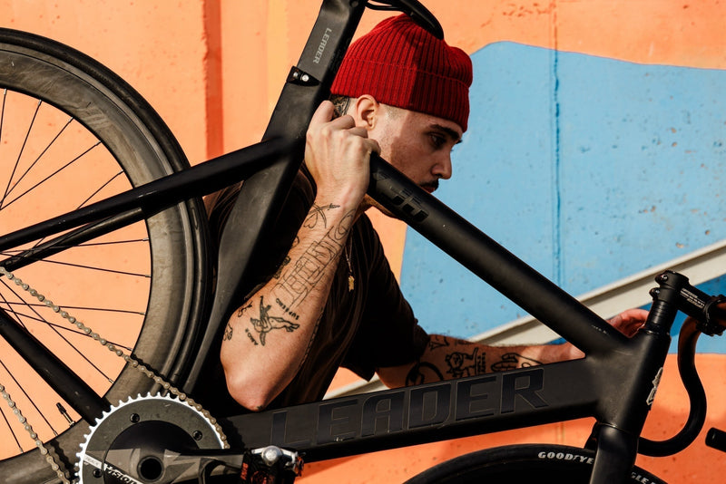 初心者でもわかるLEADERバイクのモデルの違いと選び方ガイド