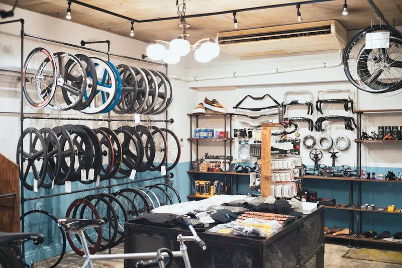 今週末は限定商品盛りだくさん!即納車INFO、OUTLETセールバイクのご紹介。