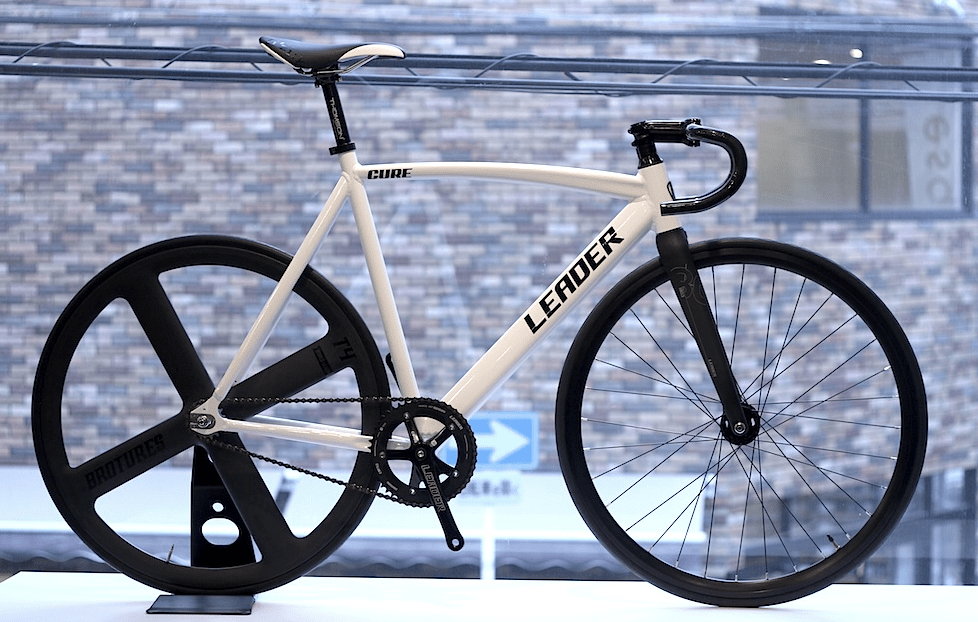 LEADER BIKES CURE CUSTOM” | ブローチャーズ - BROTURES ONLINE STORE