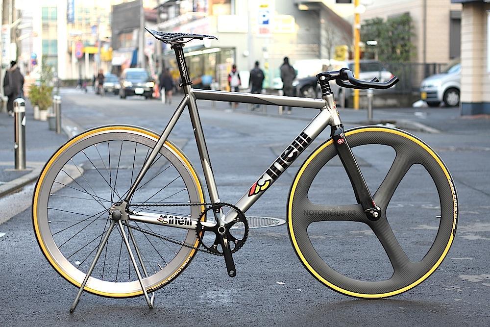 CINELLI × MASH 