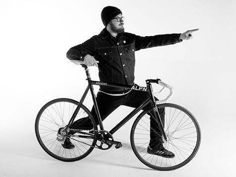 NEW VIDEO FROM LEADER BIKE!! | ブローチャーズ - BROTURES