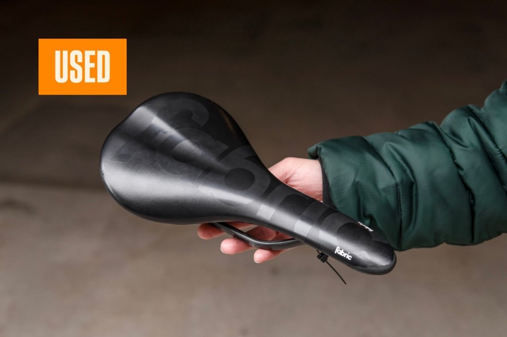 fabric Scoop Pro Team Flat カーボンレールサドル fabric ( ファブリック ) サドル SCOOP RADIUS PRO TEAM SADDLE