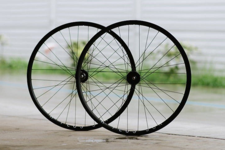 H PLUS SON AT - 25 × PHILWOOD Classic Hub Custom Wheel - 1 - BROTURES