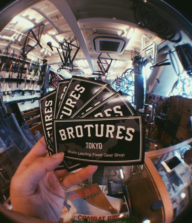 パーツを1万円以上お買い上げの方に限定ステッカープレゼント!!!