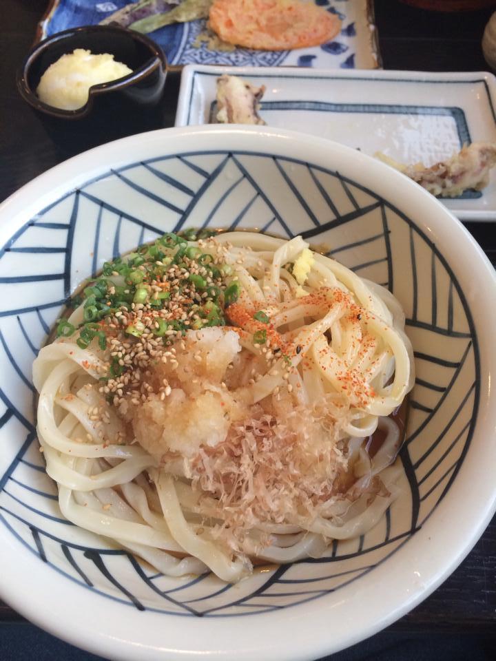 T19×HOW I ROLL 入荷！！